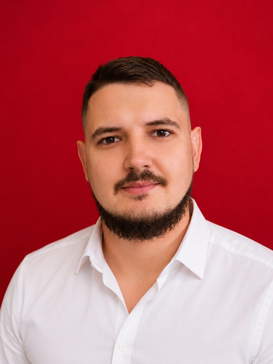 Томенко Євгеній — співзасновник фонду